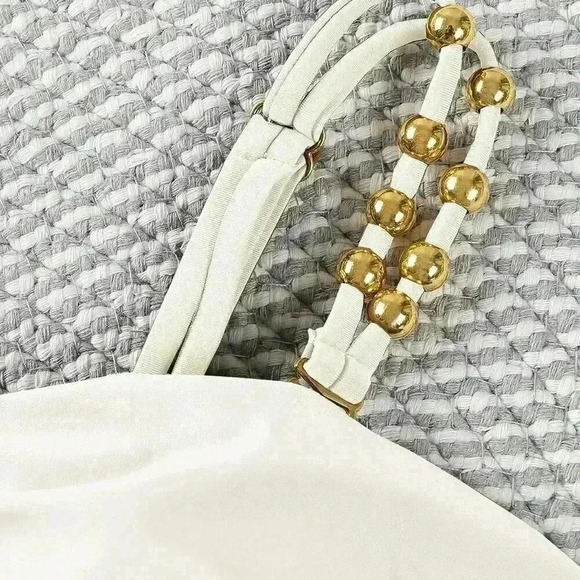 White Sexy Women's Hollow Out Solid Color Daily One-Piece Swimsuit - Picture 4 of 5